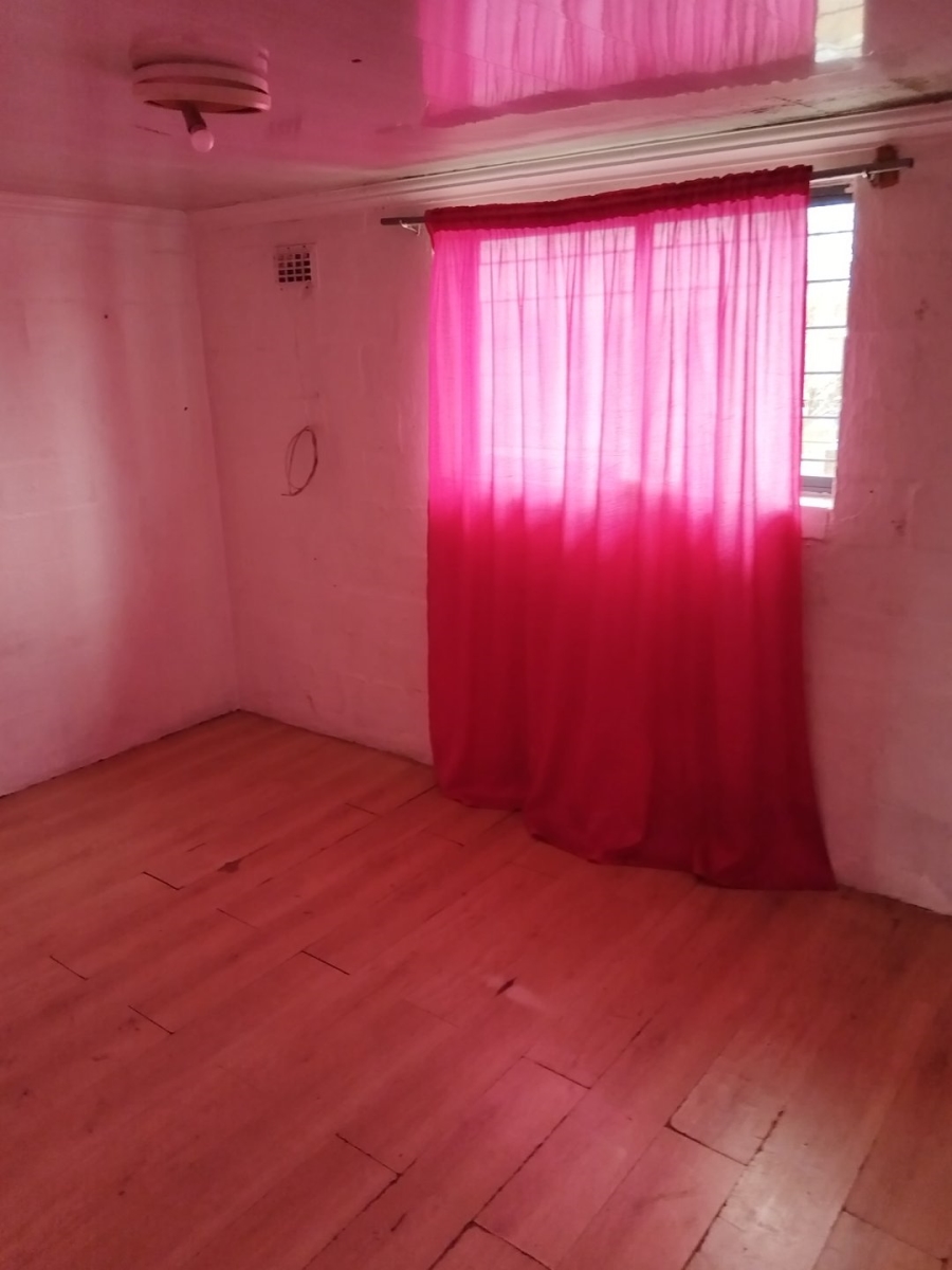 2 Bedroom Property for Sale in Scottsville Western Cape